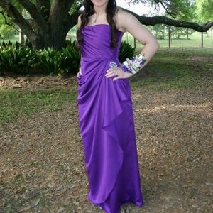 Heart shaped neckline royal purple prom dress